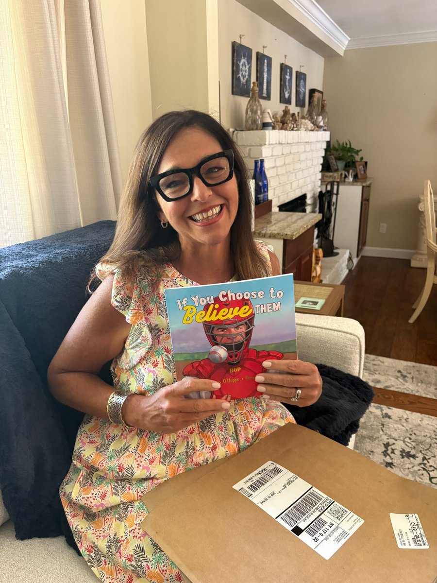 Angela O’Hoppe tweet media