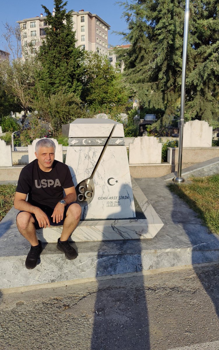gedik_halit's tweet photo. Mevlam peygamber efendimize komşu eylesin inşallah. https://t.co/QV3d2sNPAI