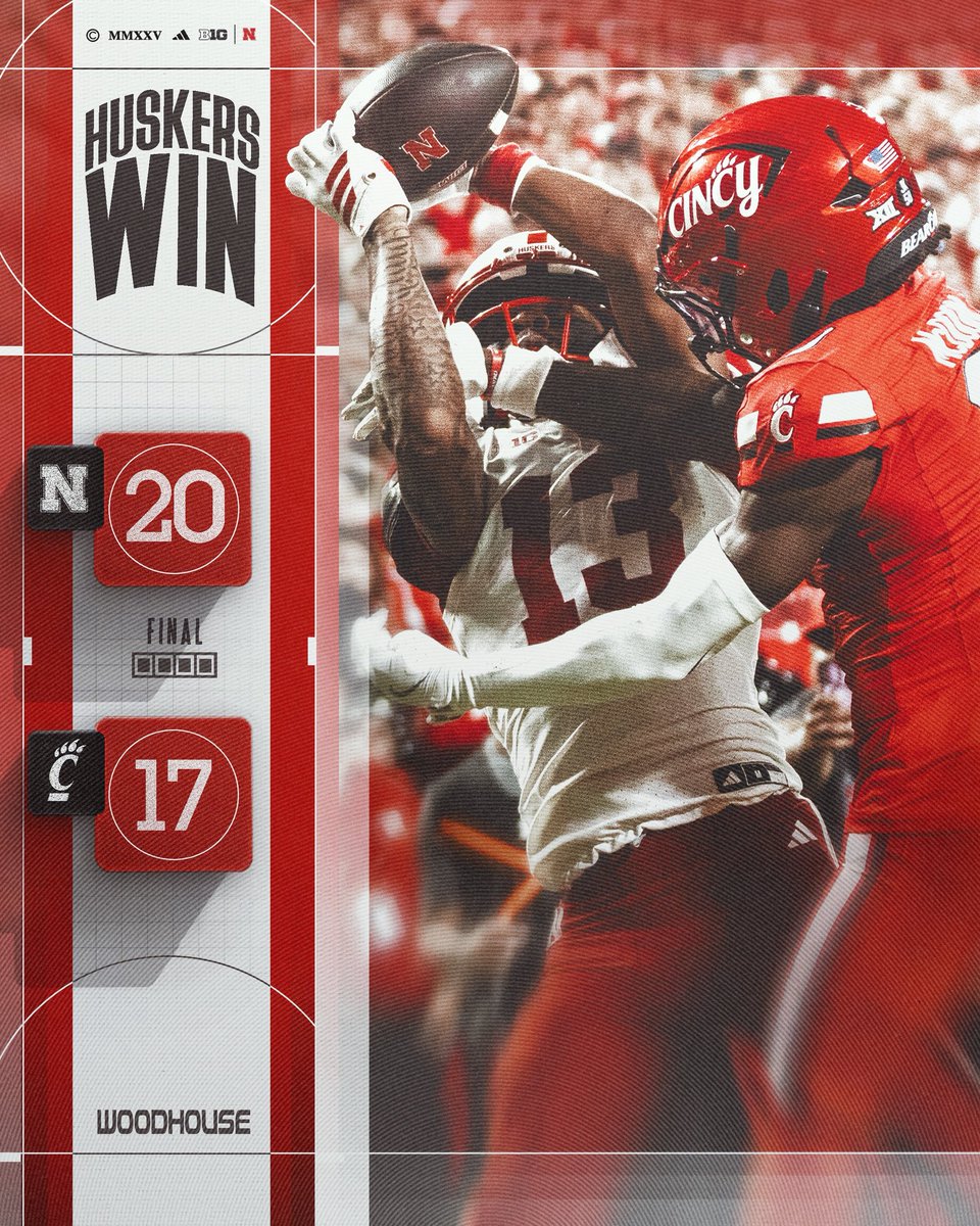 Season opener at Arrowhead 🎨