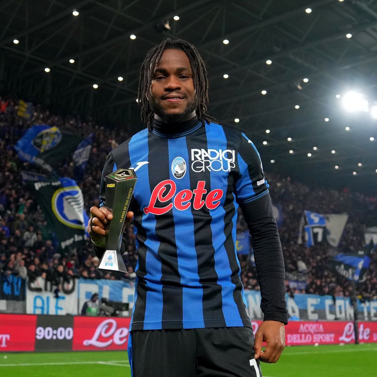 Şampiyonluk için istiyoruz. 
#LookmanFenere