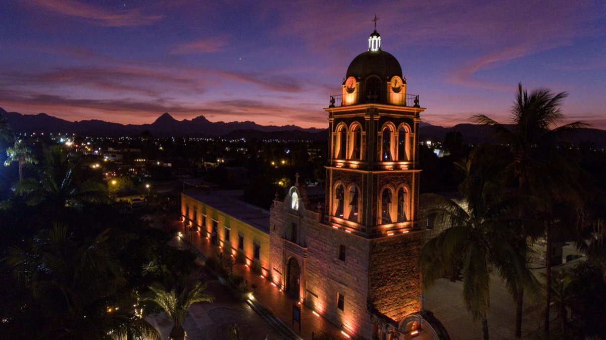 ❤️ Misión Nuestra Señora de #Loreto Conchó, considerada Cabeza y Madre de las Misiones de la Alta y Baja California. Fue fundada por el jesuita Juan María Salvatierra, en la región que los indígenas llamaban Conchó, el día 25 de octubre de 1697 👌🏽Así es #BajaCaliforniaSur 🫶🏽