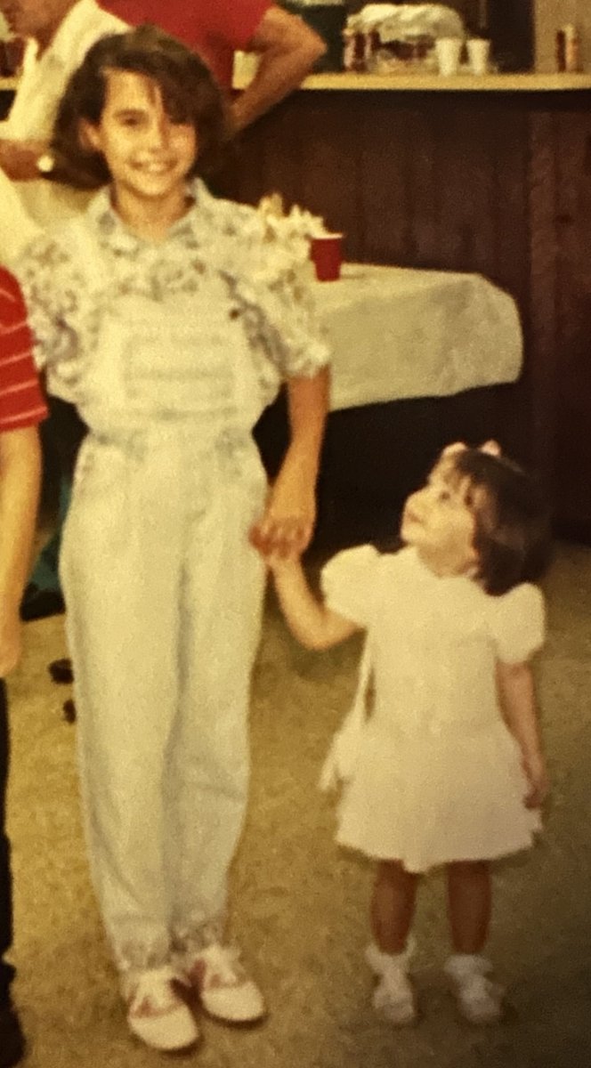 Hayes Holly tweet media