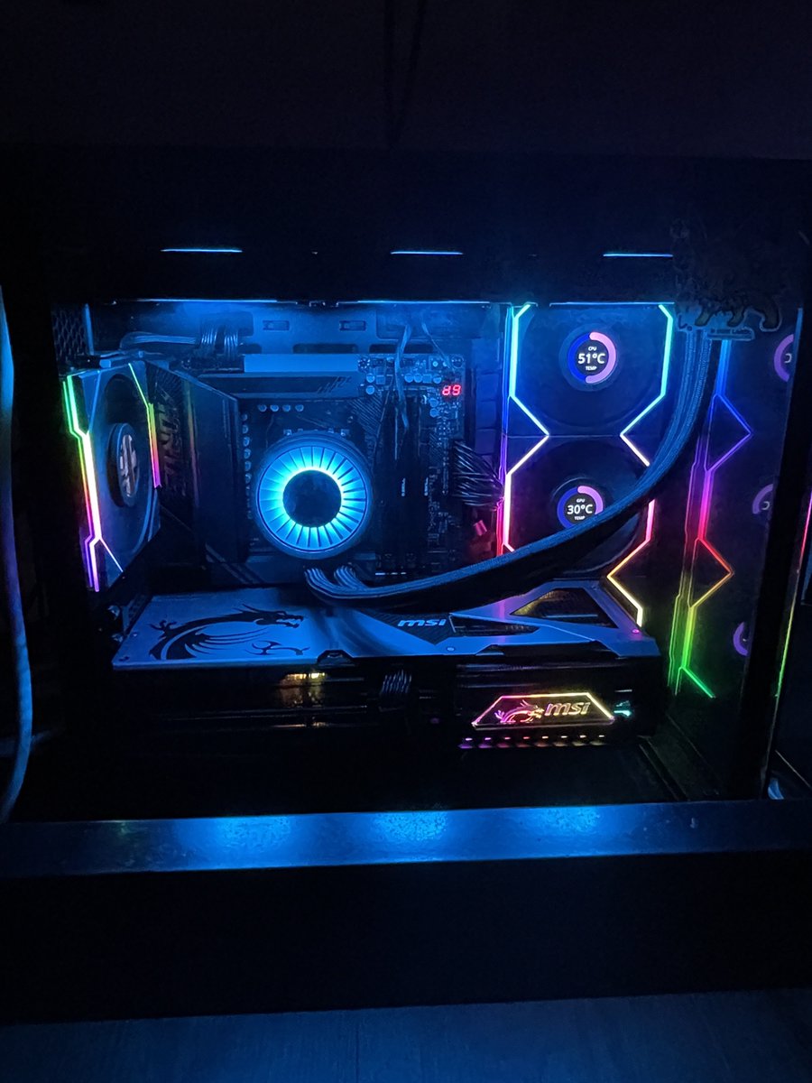 C870E Aorus Elite
Ryzen 9 9950X3D
5090
SSD 990 EVO Plus 2TB
(: