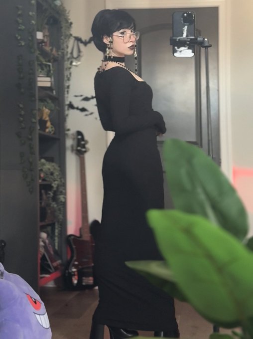 Huni 🍯 - i play bass. btw. https://t.co/OkzpXuOdiC