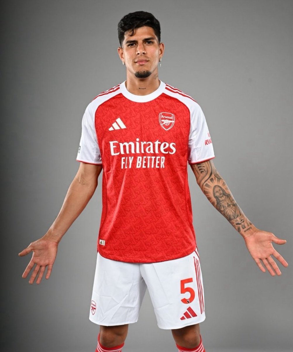 IamForArsenal's tweet image. Welcome to the family Piero 
#PH5 🇪🇨 
#COYG🔴⚪️