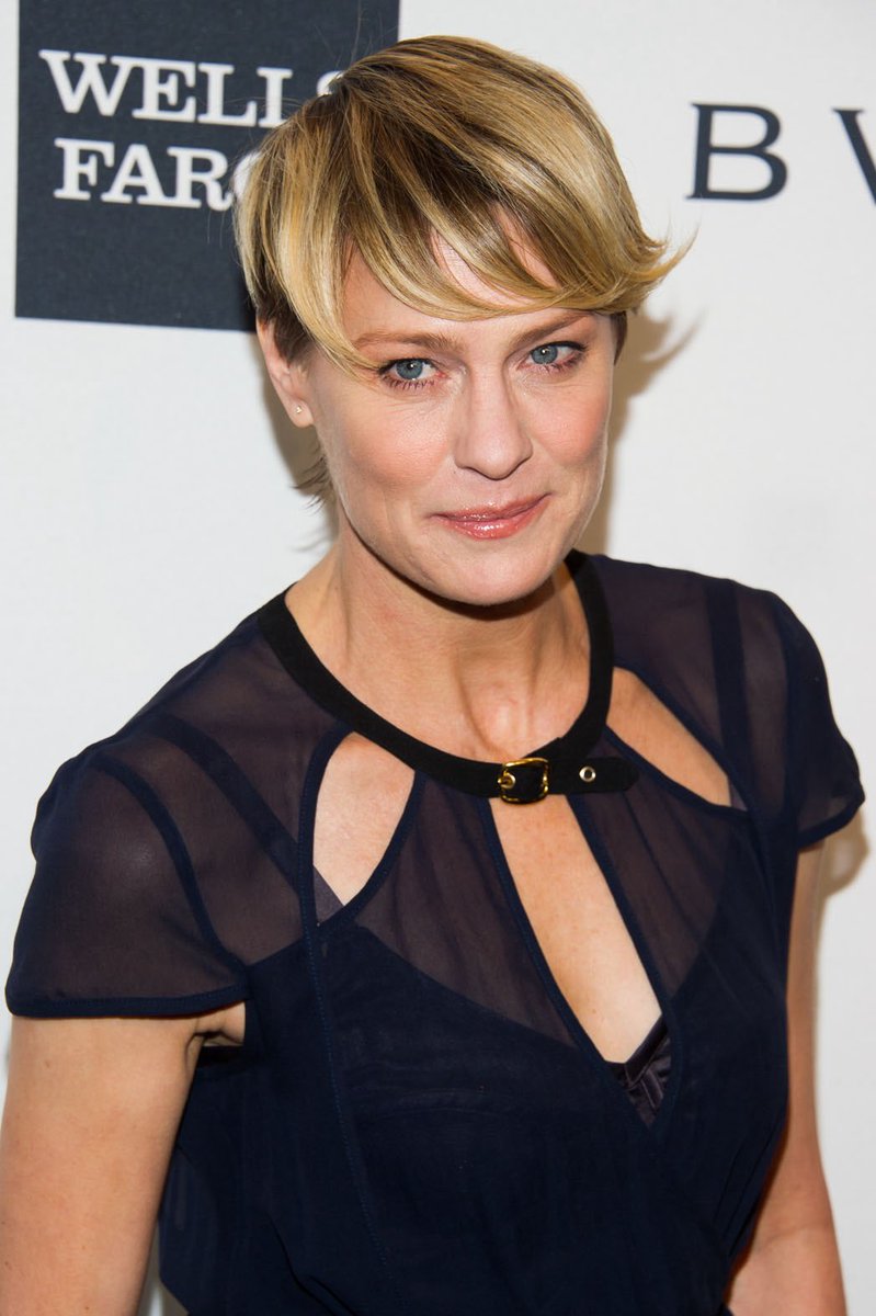 Actress Robin Wright had FLED the United States for the UK, says it’s liberating and there’s freedom of self there

The UK literally arrests people for retweets and jokes