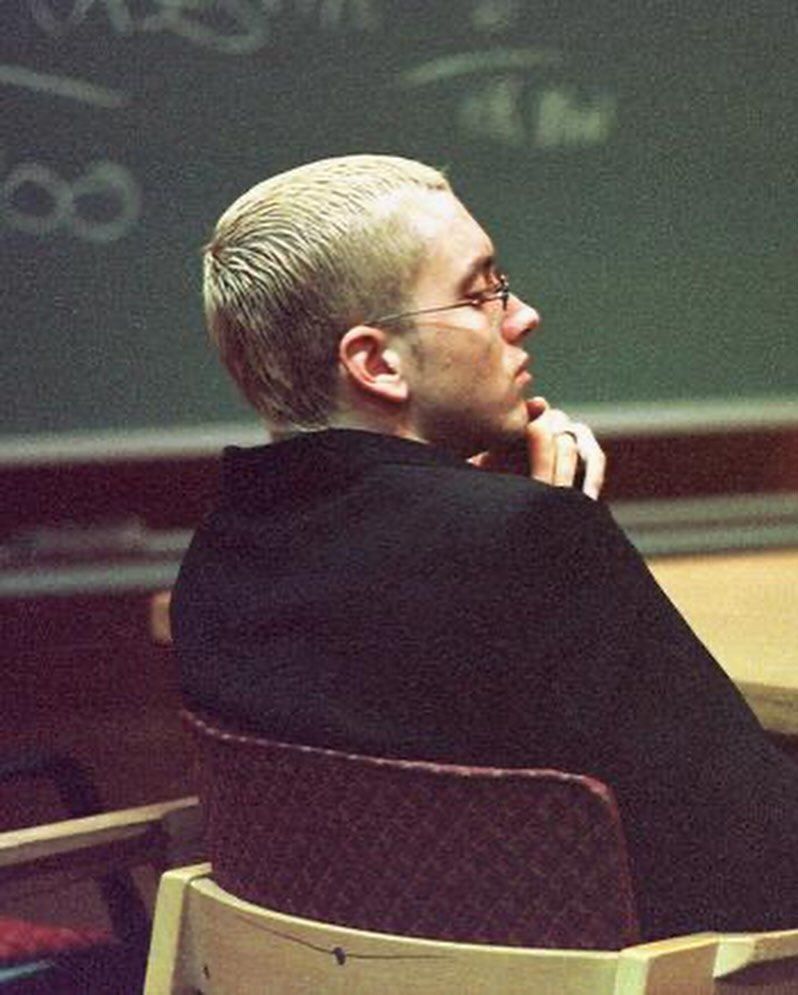 Eminem in court for assault in the 2000s
