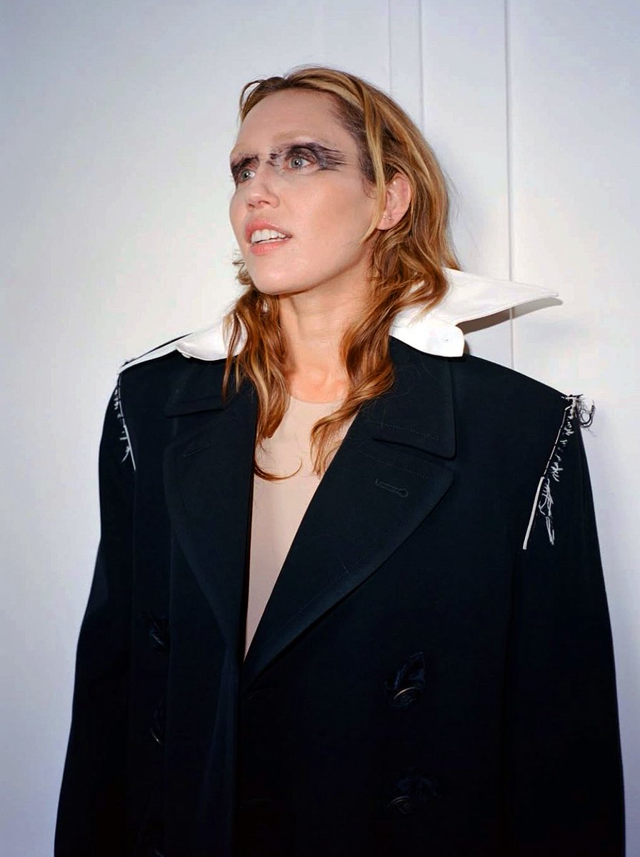 Miley Cyrus x Margiela backstage