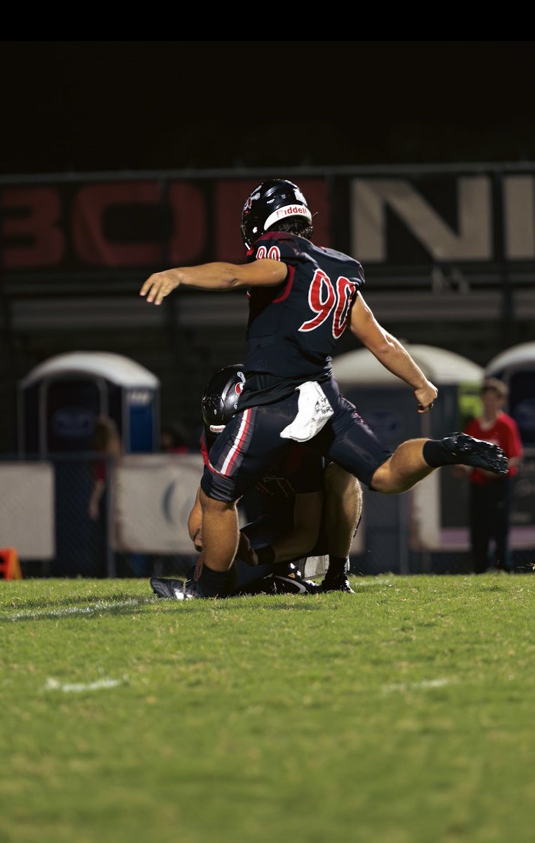 Another Great  63-7 win In Week 2 Against North Fort Myers
•9/9 Extra Points
•5/10 Touchbacks
#EARNIT