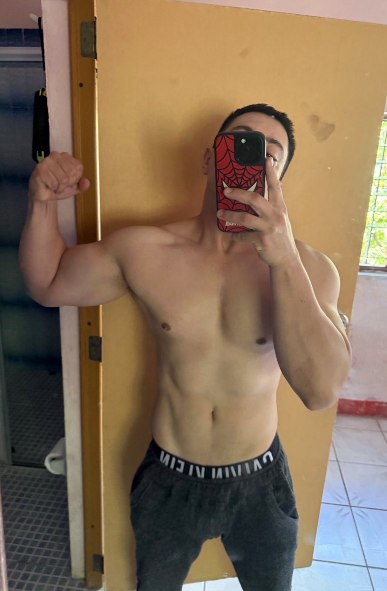 jcvillamar's tweet photo. De puro sacar muelas 🦷 https://t.co/TrZJFSBikn