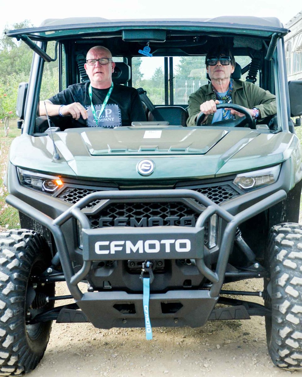 alexjameshq's tweet image. I think it’s all over... A huge, huge thank you to our #CheeseHub crew. And, what an audience you were this year #BestEver @thebigfeastival #BigFeastival