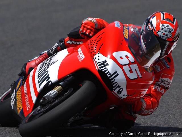 MotoGP Fan Zone tweet media