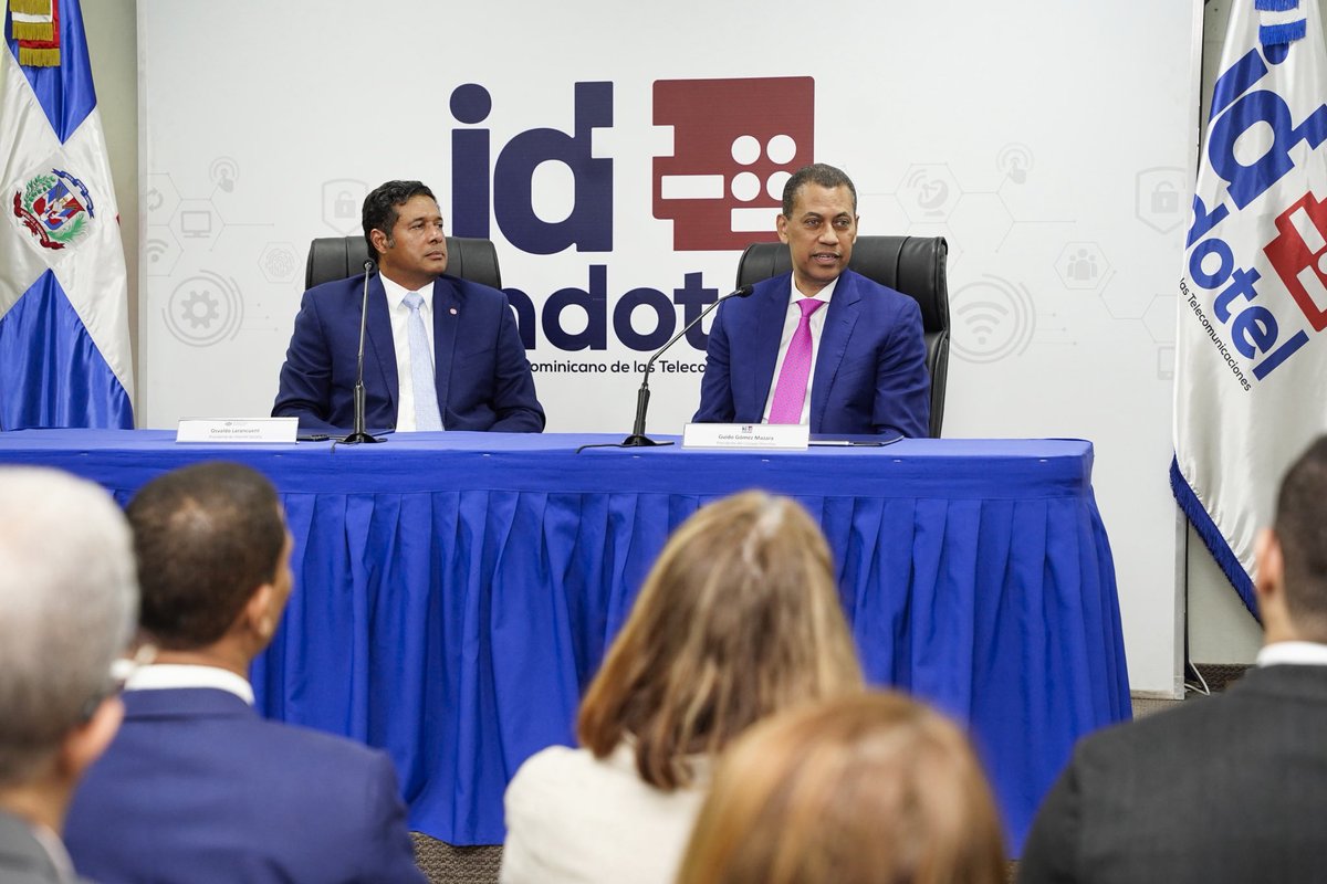 Con esta firma , damos un paso decisivo hacia una transformación digital inclusiva , convencidos de que la conectividad es clave para el progreso social y económico de nuestro país. 🌍📲

Puedes saber más en nuestro portal web🔗