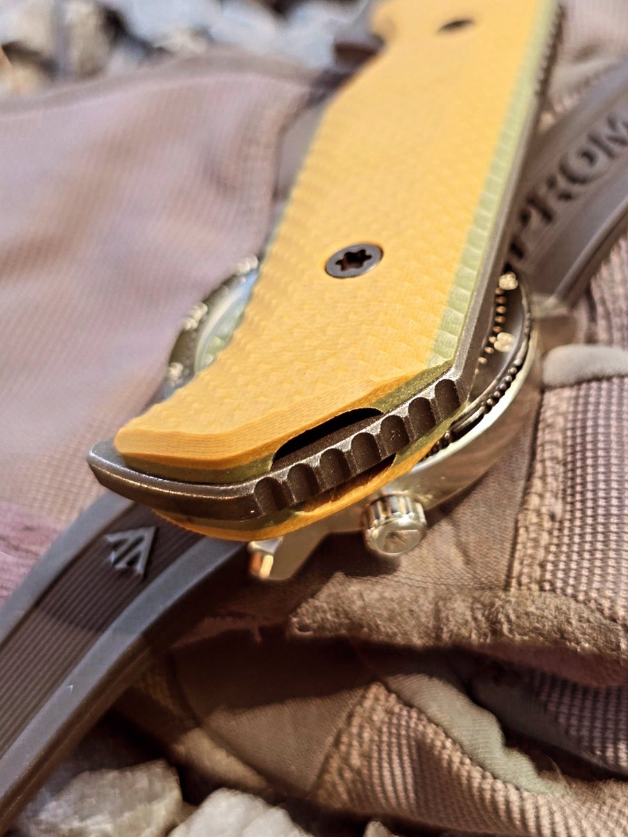 DauntlessMFG's tweet photo. The @MattHelmKnives Collab Work Knife V1.
This model is an absolute workhorse. https://t.co/93ZFilJwbH