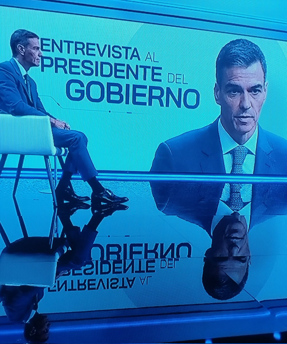 Pedro Sánchez está resistiendo ataques salvajes que ningún otro presidente soportó jamás. Y aún así, sigue de pie, defendiendo la democracia. Ese coraje no tiene precio, pero sí merece nuestro respaldo y gratitud. Gracias Presidente 🌹