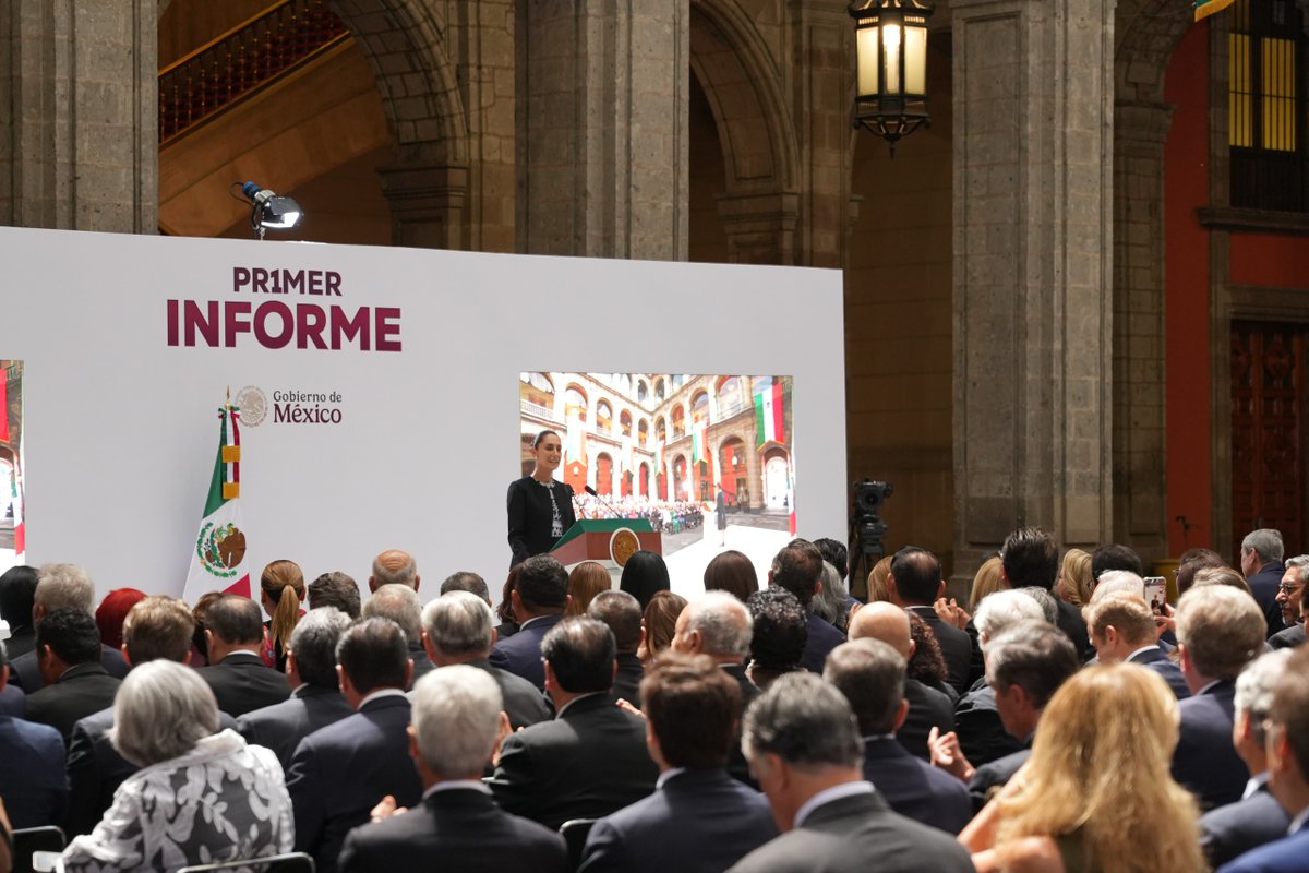 Layda Sansores (@laydasansores) on Twitter photo Mi reconocimiento y felicitación a nuestra querida PresidentA <a href="/Claudiashein/">Claudia Sheinbaum Pardo</a> por su Primer Informe de Gobierno.
Su gobierno cuenta con el 80% de aprobación de los mexicanos y continúa marcando el camino hacia la transformación del país con sensibilidad y firmeza.
Nuestro apoyo Mi reconocimiento y felicitación a nuestra querida PresidentA <a href="/Claudiashein/">Claudia Sheinbaum Pardo</a> por su Primer Informe de Gobierno.
Su gobierno cuenta con el 80% de aprobación de los mexicanos y continúa marcando el camino hacia la transformación del país con sensibilidad y firmeza.
Nuestro apoyo