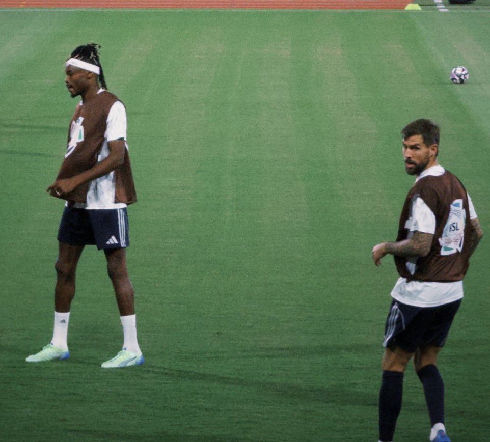 ياساتر والفرق