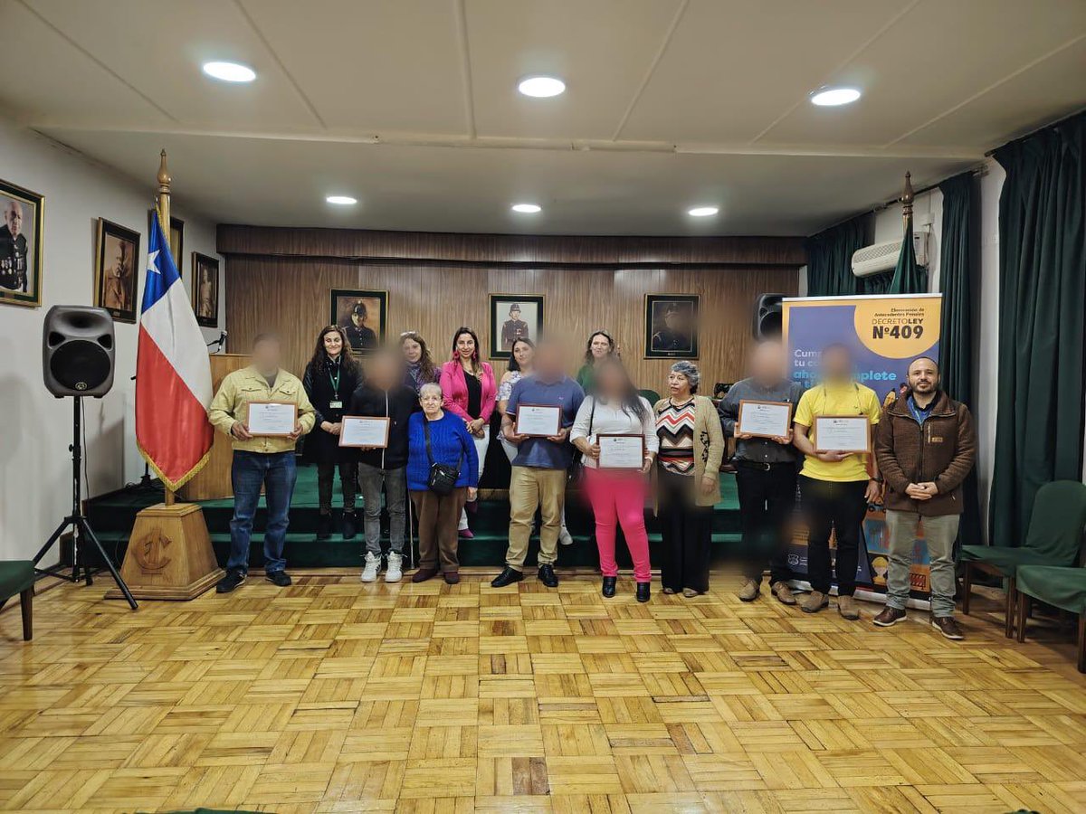 Certificación de Gasfitería Básica – Centro de Apoyo para la Integración Social Rancagua
 
9 alumnos del CAIS de Rancagua aprobaron el curso de Gasfitería Básica, enmarcado en el Programa PAIS, que fomenta la reinserción laboral y social.