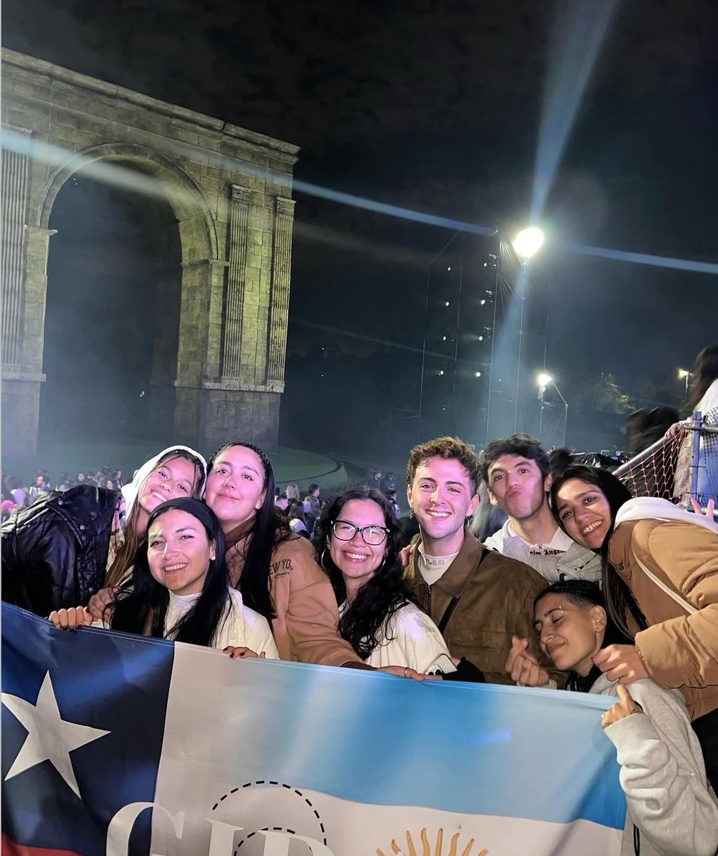 NOS VEMOS EN NADAAA <a href="/TiniStoessel/">tini</a> 🛸✨🩶