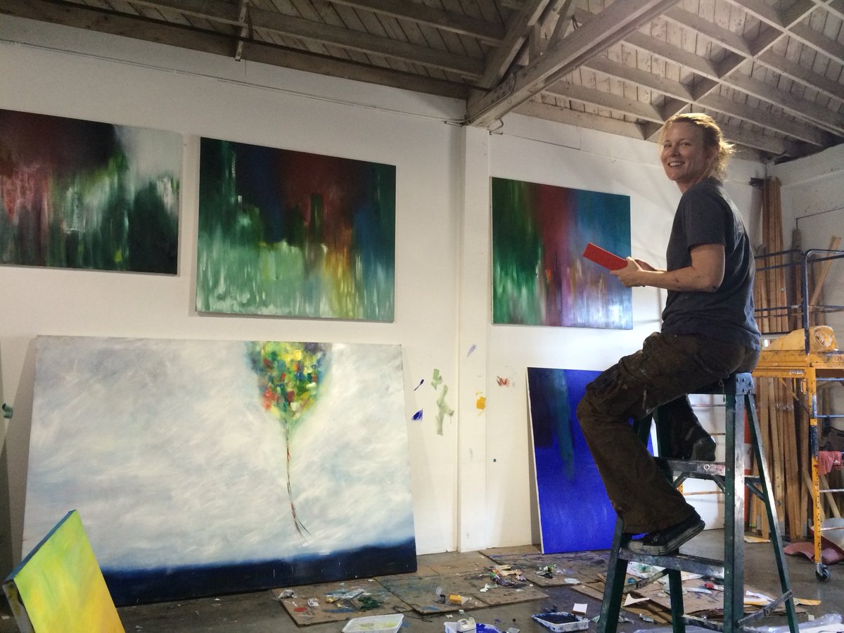 Laurel Holloman (@LaurelLHolloman) / Posts / X, image size:1200x900