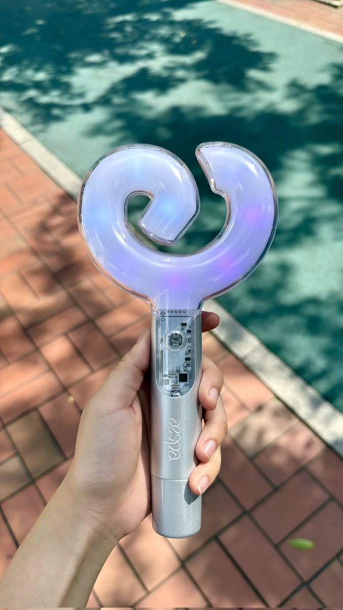 warungnaevis's tweet photo. Preview lightstick aespa: https://t.co/iXDMwwqJGY