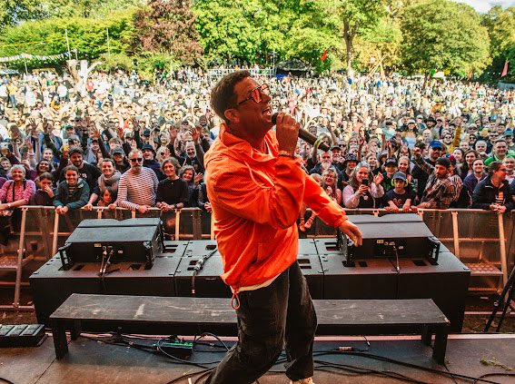 Chris Hawkins tweet media