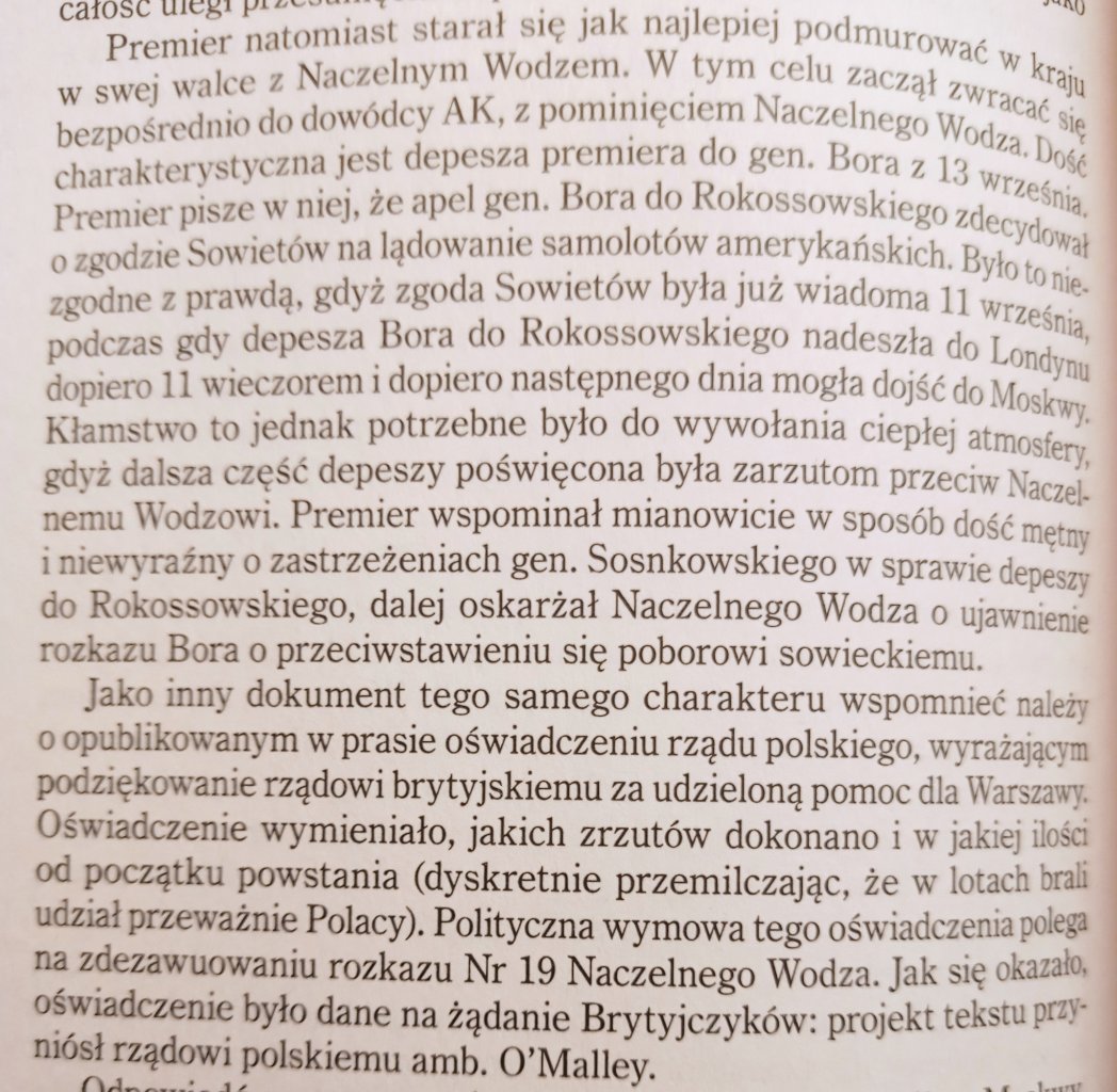 Do dymisji Naczelnego Wodza <a href="/broni_gen/">Gen. broni Kazimierz Sosnkowski</a>  niestety przyczyniły się władze polskie na czele z Mikołajczykiem realizując interesy obcych państw w tym agresora sowieckiego 👇