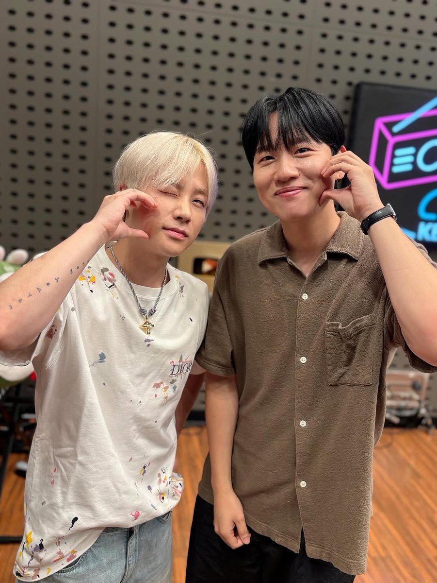 JINHWAN ARCHIVE tweet media