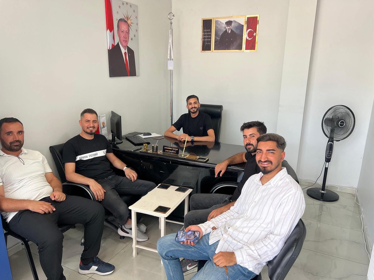 📍 Teşkilatımızla bir araya gelerek verimli sohbetler gerçekleştirdik.

Birlik ve beraberlik içinde, gençliğimizin gücüyle daha güzel yarınlara yürüyoruz. ✨🇹🇷

#AKParti
#RecepTayipERDOĞAN
#YusufİBİŞ
#OsmanNuriNAZLIER
#RecepFurkanKASAP

#ÖmerİLER
#SerdalKARADAŞ

Ak parti Ergani