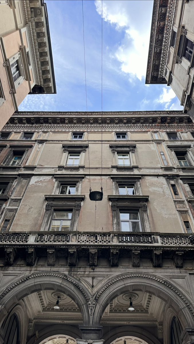 Derler ki, insanın kıymeti, aradığı şeyin kıymeti kadardır. 
Neyi aradığına dikkat et. 🌿

#gecedersi