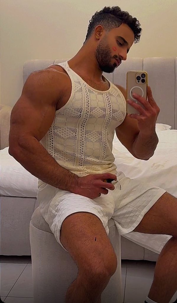 F. O. X. tweet media