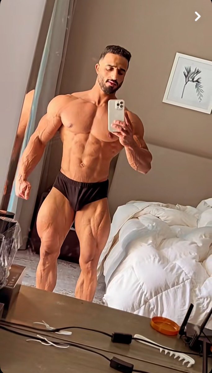 F. O. X. tweet media