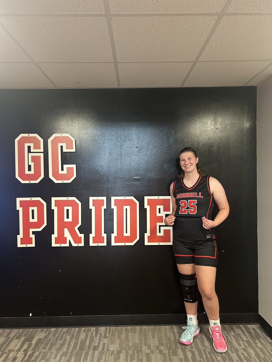 GabbyMyers35's tweet photo. Thank you @GrinnellWBB for hosting an amazing camp this weekend! I am beyond grateful to Coach Harrold for believing I could be a great addition to their team next year! https://t.co/CSwQSXBucH