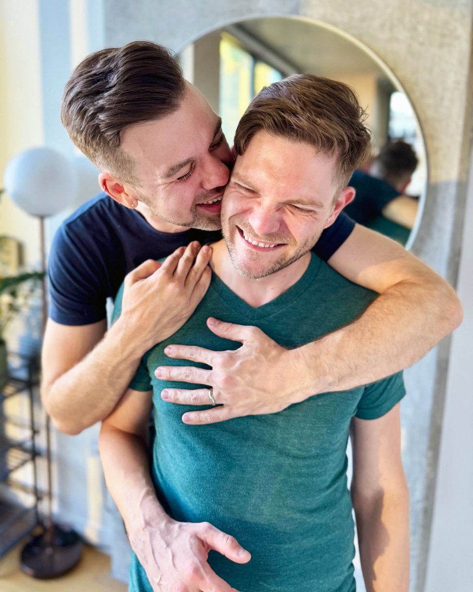 Bryan C Mounce tweet media