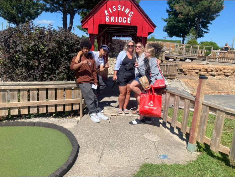 ResilientRebels's tweet photo. #SlayTheDay Youth Summer Program 😎🤘

Mini-Putt &amp; Slush Adventures 🧊🥤
Last minute pivot - Friday Afternoon Fun! ☀️⛳️🏌️‍♀️

#HighestScoreWins 🤷‍♀️🤷‍♂️
#WhoBuysIceCream 🍦
#KissingBridge 😘
#AdditionSkillz 🤔🧐📝
#LocalFun 🧭 #LifeExperiences
#YOUthMatter 🫶 #DateNightPlanning 🫣 https://t.co/P2MpKG3DLi