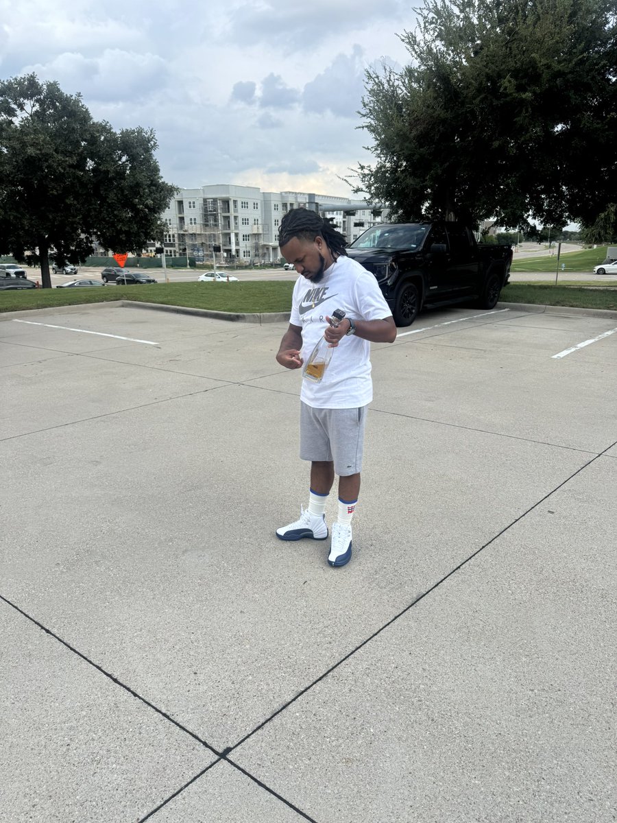 Kevin hart liquor 🥃