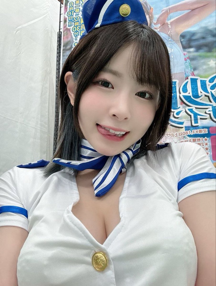 owoxww's tweet photo. #日本 🇯🇵 超若い人気女優　#上海  で初デビュー
日本人气超嫩人气女优 上海第一次首发登陆🎉 https://t.co/yJ1RmJrTIq