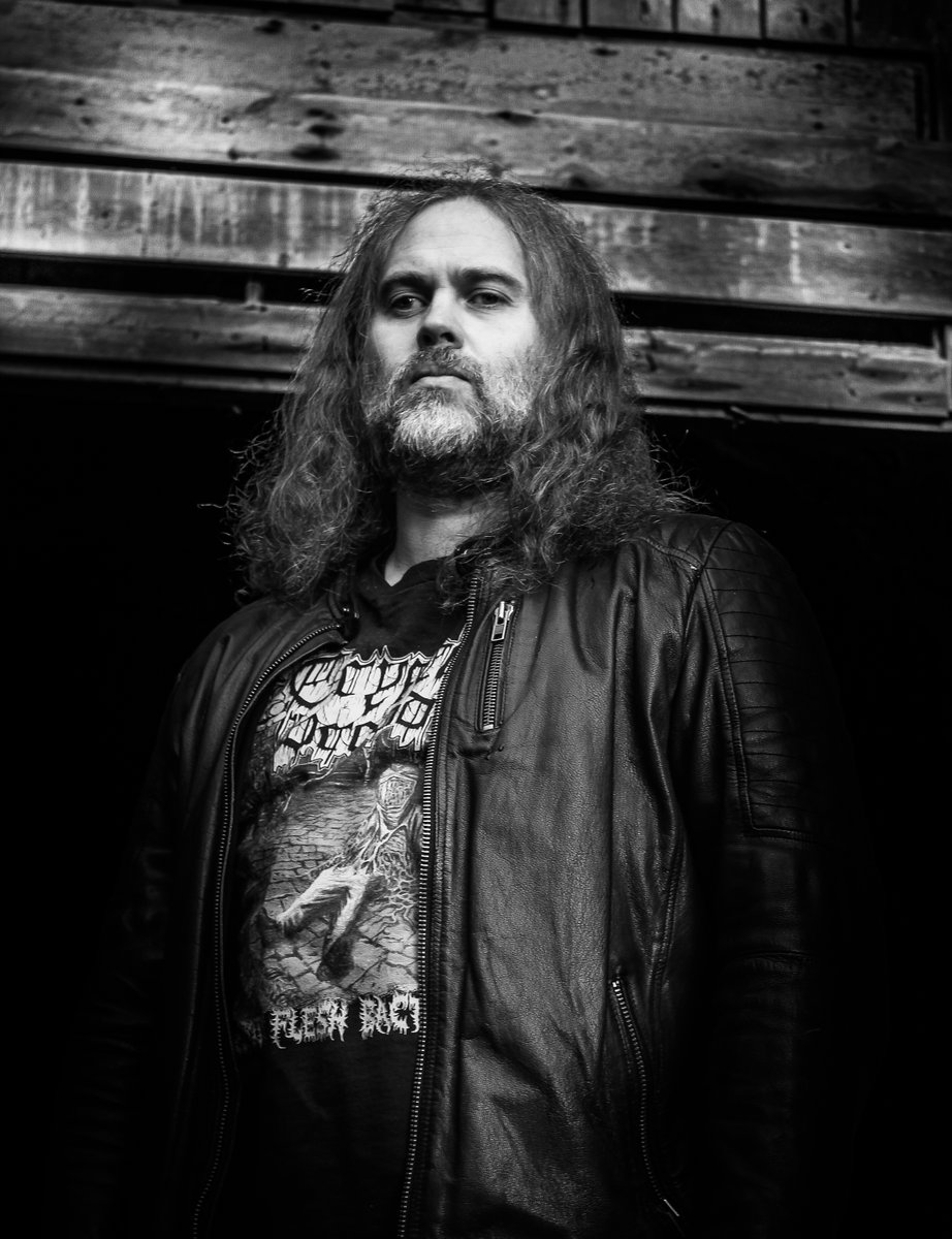 Øyvind "Scavenger" Rekdal, the guy that started the filthiness you now know as Vomitizer. Also swings his axe in the dark death metal band <a href="/Chtonband/">Chton</a> and used to play in the death/thrash-act Cleaver