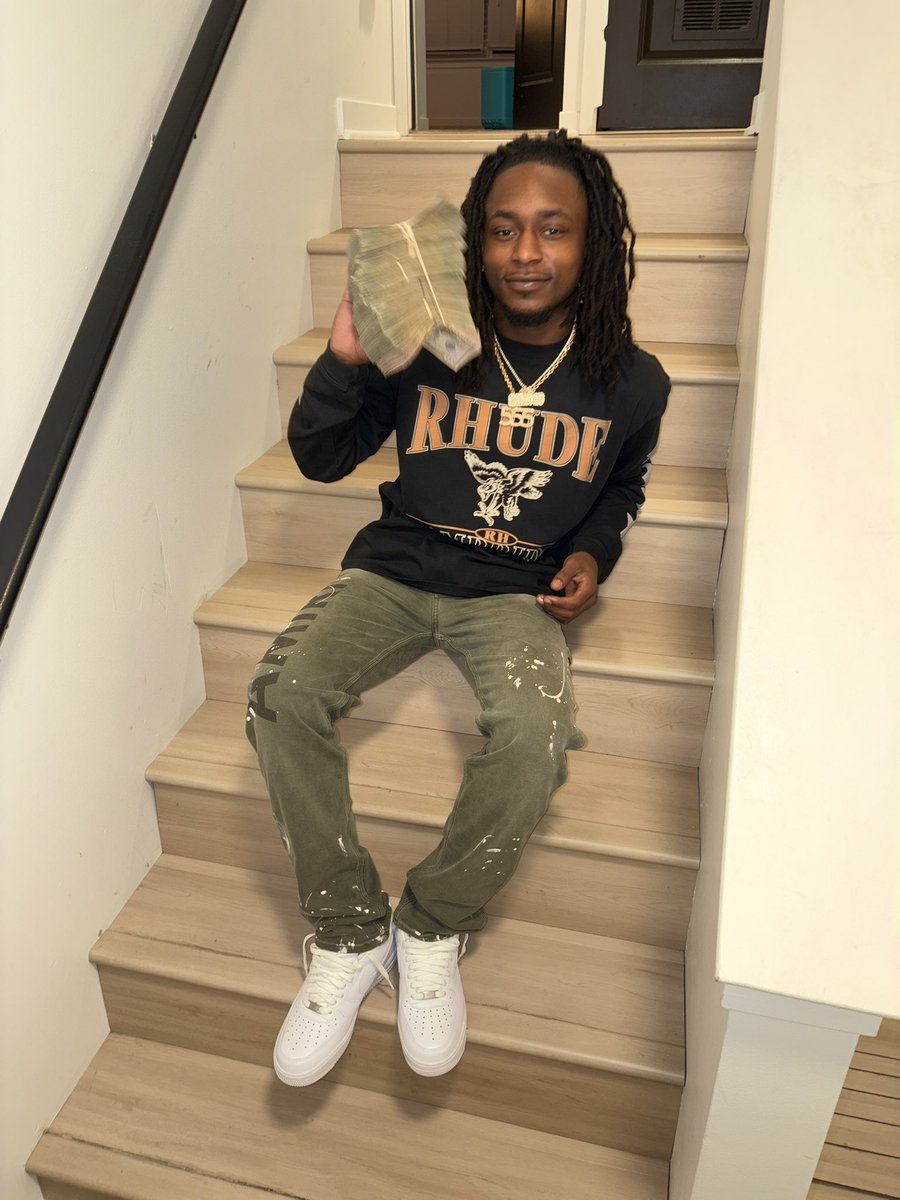 Freebands555's tweet image. The kid that did #21 #fullyloaded