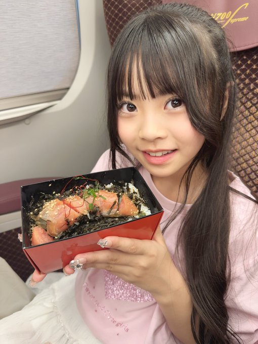 Twitterのコスプレ画像16