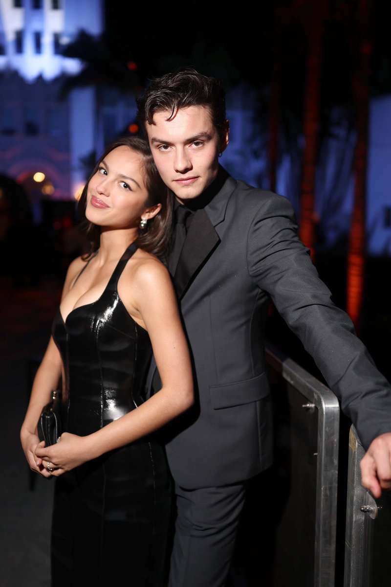 Olivia commented on Louis Partridge’s Instagram post about House of Guinness!

“wohooo cant wait 🍺🍺🍺❤️❤️❤️”