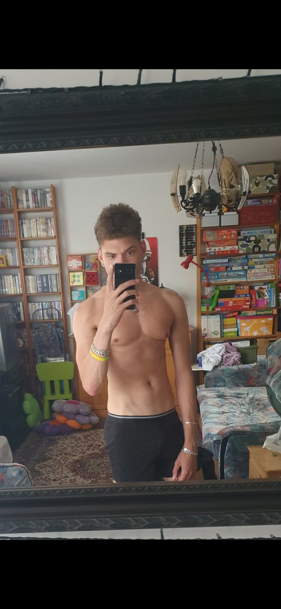 I need a weak simp to findom, dm me if that can be you #findom #gay #serve #master #simp