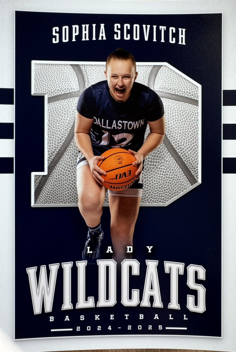 AmberScovitch's tweet photo. Happy 18th Birthday to my beautiful baller! 🏀❤️💪🏻 @SophiaSco12  Can’t wait for Senior Year 👩‍🎓 https://t.co/x6kItAQbvx