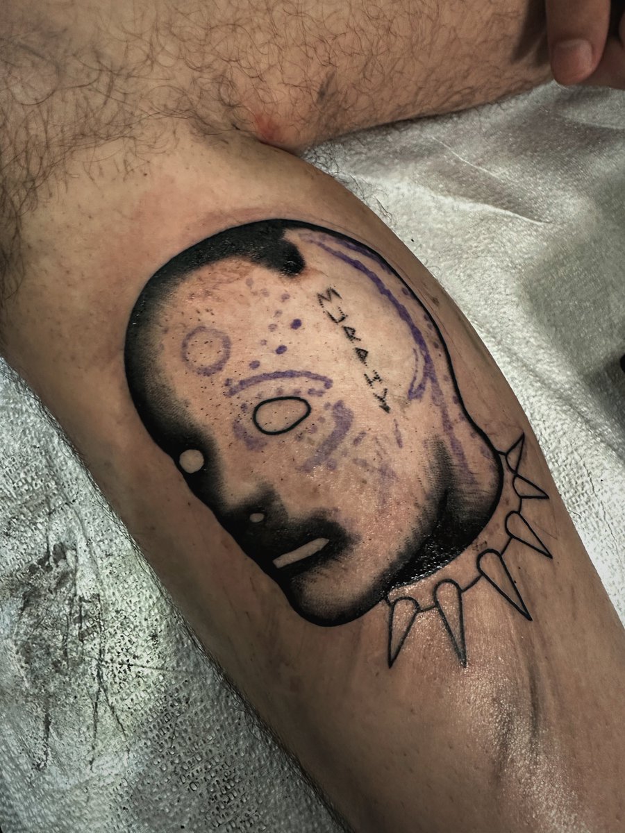 ✶ BRANDON MURPHY TATTOO ✶ tweet media