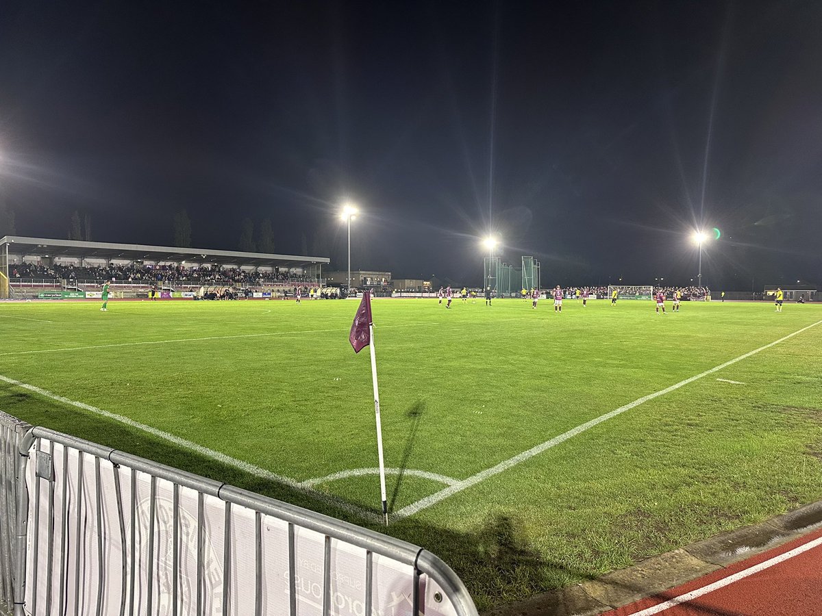 Game 28 of 25/26
Ground 544
Making the most of a free Monday night to get a game in at <a href="/OfficialClarets/">Chelmsford City FC</a>. A rather unique stadium with the athletics track but a decent crowd saw a goalfest! Makes the 6 hour 340 mile round trip worth it! #groundhop #groundhopping