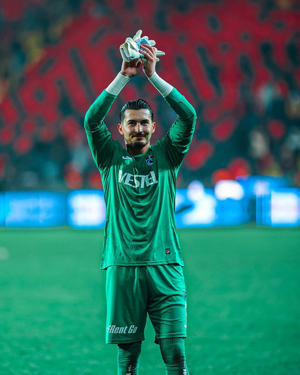 🟡🔴Galatasaray inanılmaz maliyetli bir transfer yaptı fakat alabileceği en mantıklı kaleci hamlesini yaptı. 

Uğurcan Çakır Muslera’dan sonra büyük sükse yapar.