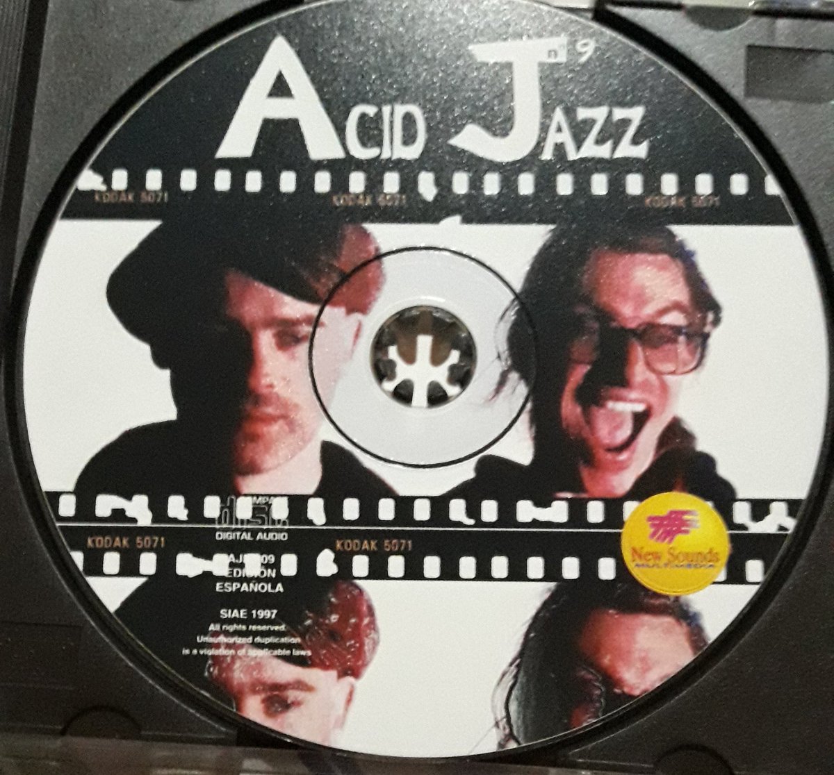SergioDGonzalez's tweet image. #Coldcut #AcidJazz #sellosdiscograficos #label #labels #musica #music #NinjaTune