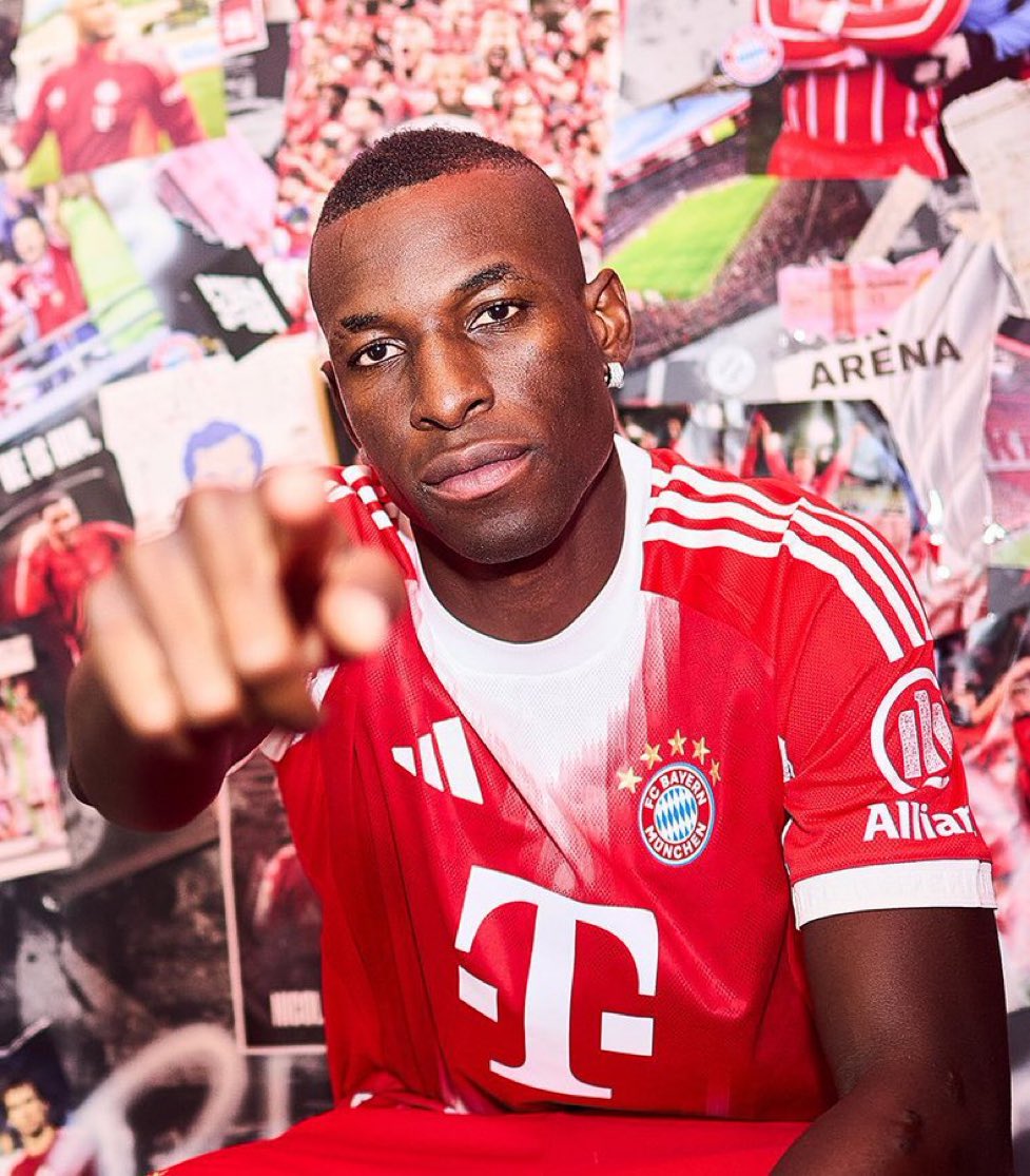✅ ✍🏻 رسميًا | نادي #بايرن_ميونيخ الألماني يتعاقد مع المهاجم السنغالي جاكسون مارتينيز | 25 عام | لمدة موسم على سبيل الإعارة مع أحقية الشراء قادمًا من نادي #تشيلسي الانجليزي.

#DeadlineDay