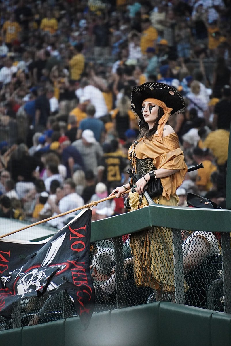 𝓟𝓲𝓻𝓪𝓽𝓮 𝓠𝓾𝓮𝓮𝓷 𝓑𝓪𝓷𝓼𝓱𝓮𝓮 🏴‍☠️
<a href="/PGHPirateQueen/">𝒫𝒾𝓇𝒶𝓉𝑒 𝒬𝓊𝑒𝑒𝓃 𝐵𝒶𝓃𝓈𝒽𝑒𝑒☠️👑💛⚾️</a> <a href="/Pirates/">Pittsburgh Pirates</a>