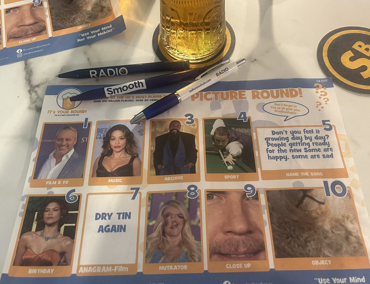 spursangela1's tweet image. Absolutely terrible showing from us at the #PubQuiz tonight (we got 38 points and the winners got 51!🤯).😭Nowhere near the prizes…so please admire my lovely array of pens!🖊️🥹